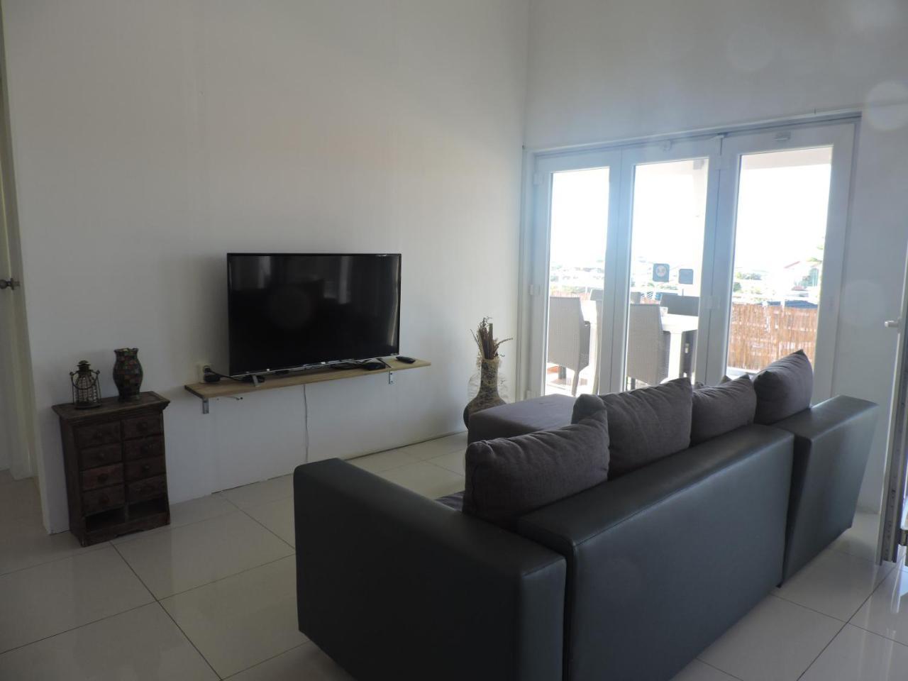 B&B Bellavista วิลเลมสตัด ภายนอก รูปภาพ