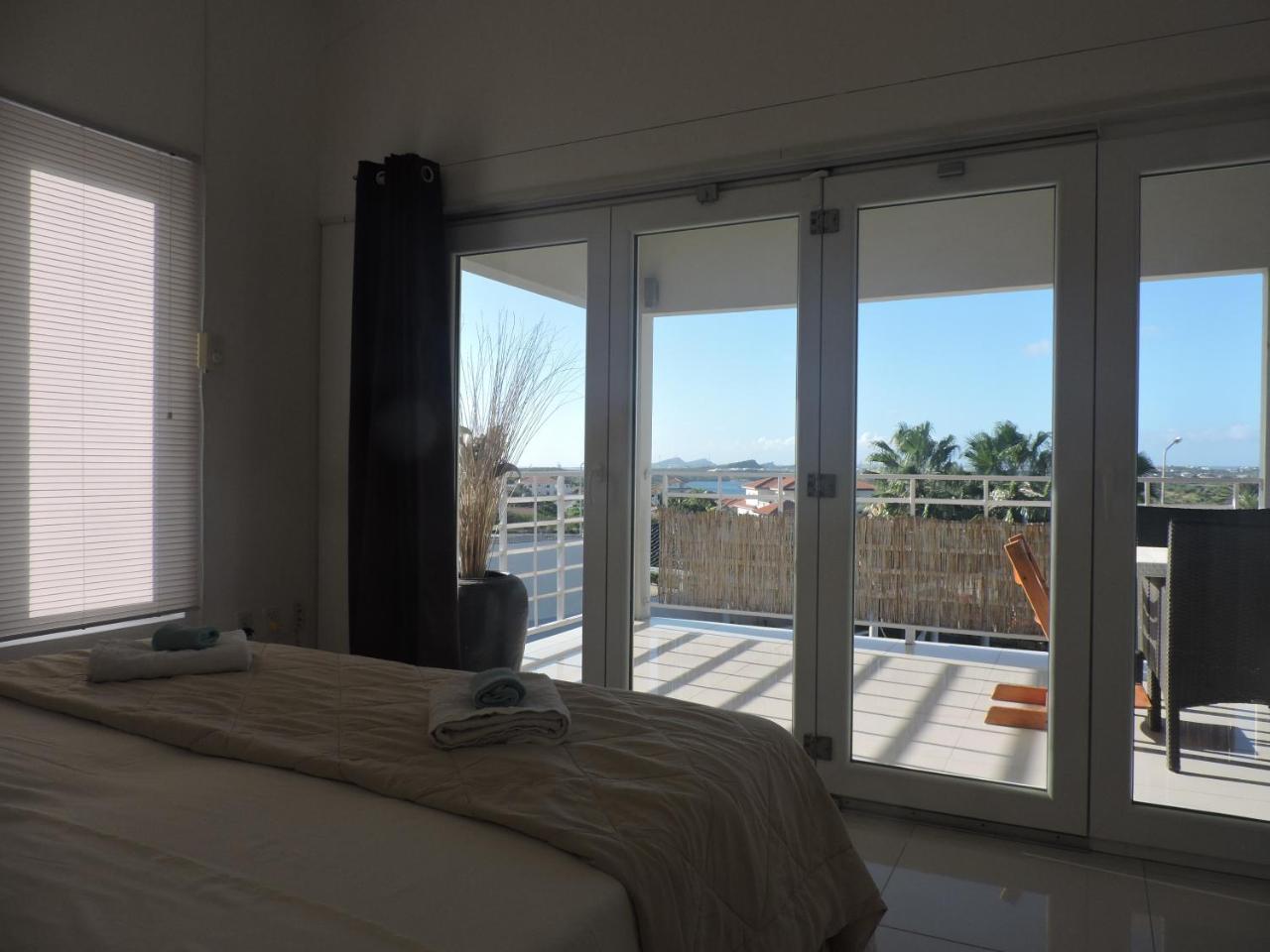B&B Bellavista วิลเลมสตัด ภายนอก รูปภาพ